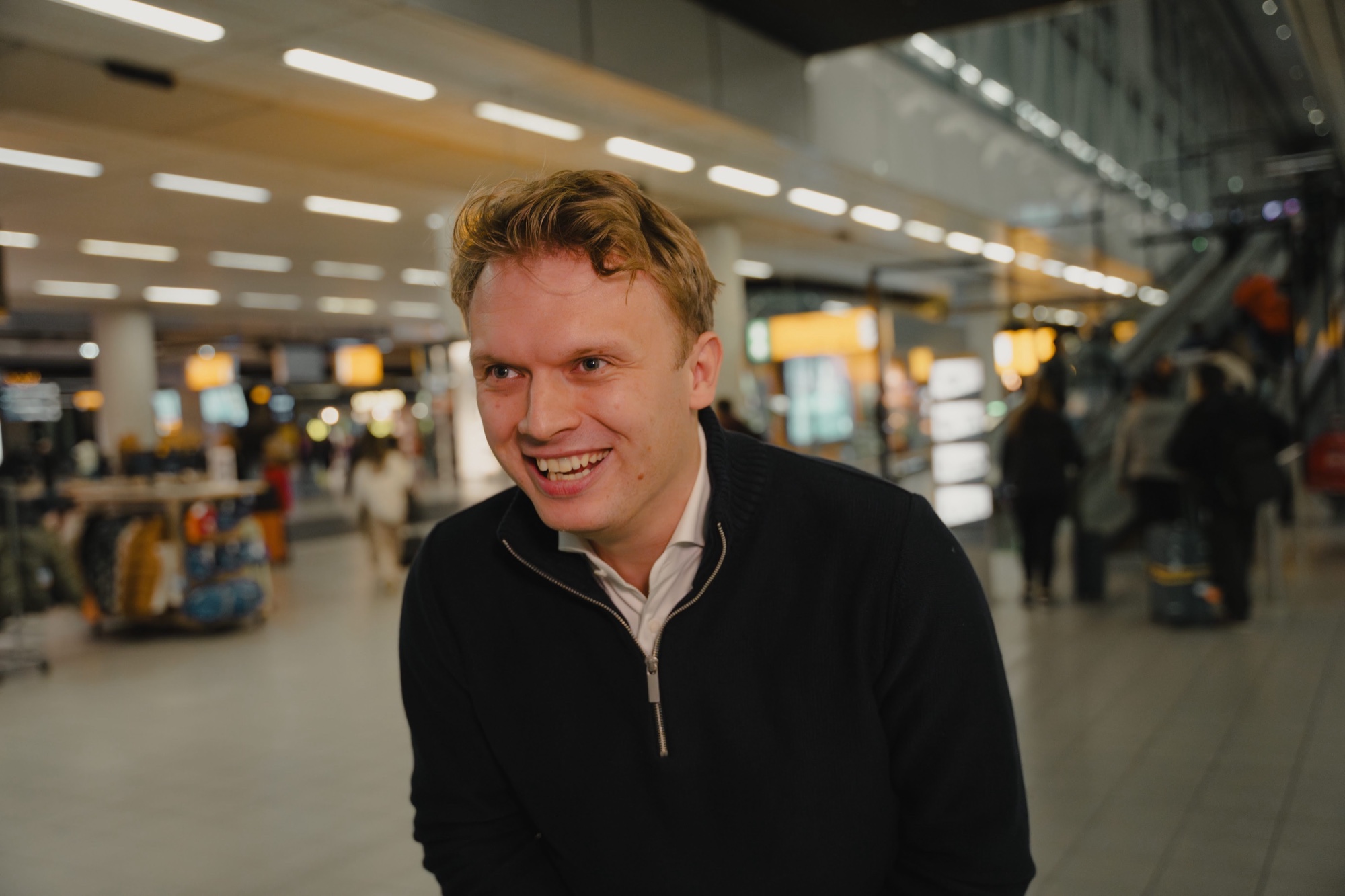 KONE Schiphol shoot: interview-set bij KONE Lift